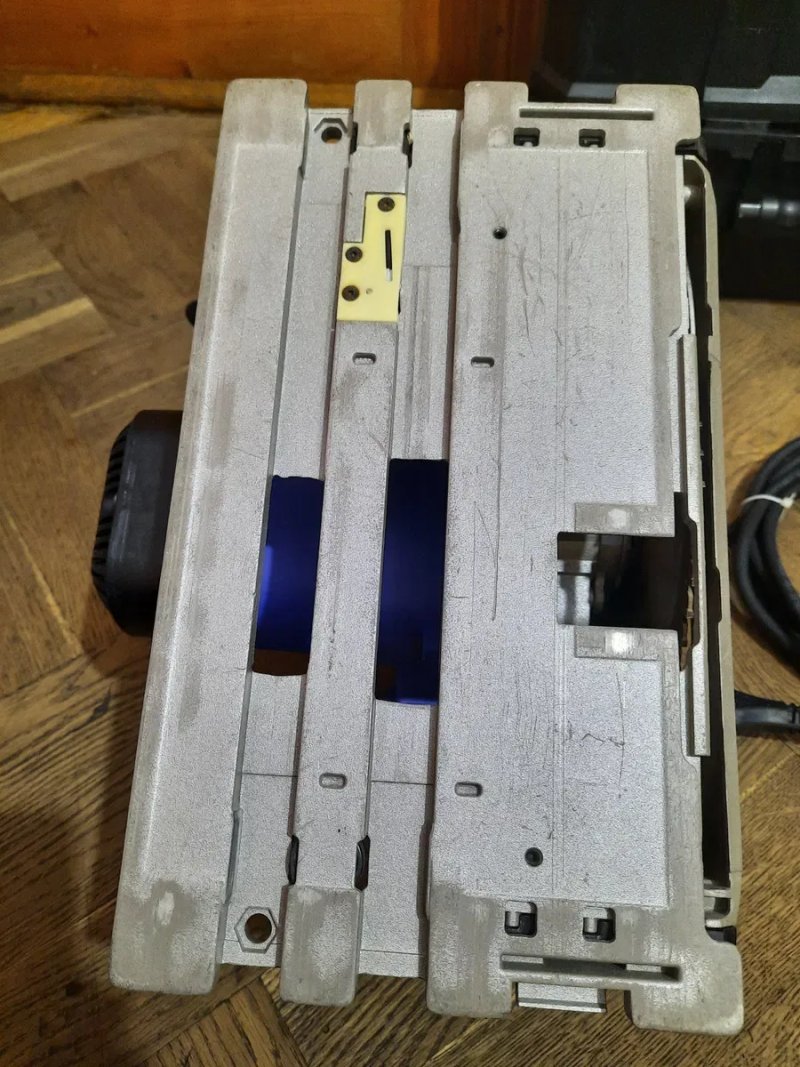 Чехія!!Прфесійна занурювальна дискова пила Berner BPS-59 E,1300вт,165мм(Dewalt) в кейсі — фото 8