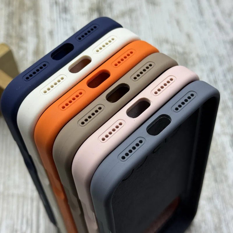 Чехол софттач Fibra Silicone OmniMag на iPhone 17 Pro Max/ 17 Pro Чохол — фото 6
