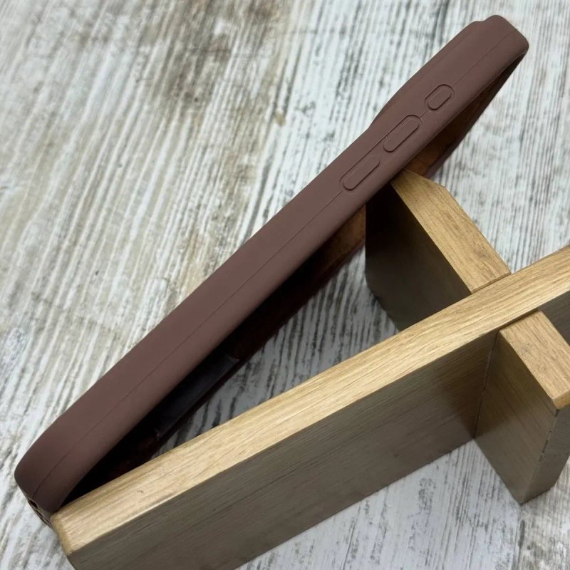 Чехол софттач Silicone Case на iPhone 17 Pro Max/ 17 Pro Чохол Brown — фото 4