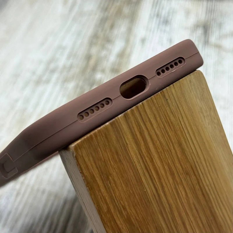 Чехол софттач Silicone Case на iPhone 17 Pro Max/ 17 Pro Чохол Brown — фото 7