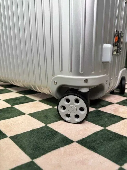 Чемодан Rimowa Check In L для багажа алюминиевый чемодан Римова дорожная сумка c892 — фото 3
