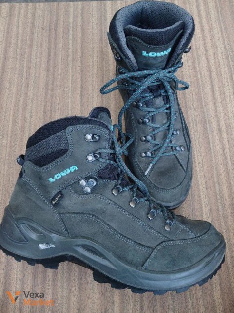 Черевики трекінгові LOWA Gore-Tex