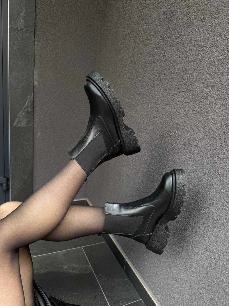 Черевики жіночі челсі з натуральної шкіри (36-40) чорні на байці — трендові демісезонні ботинки челсі — фото 4