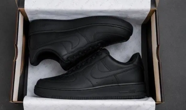 Черные найк форс подростковые мужские красовки найк кросивки Nike Air Force Af1 кожаные мужские кроссовки найк — фото 3