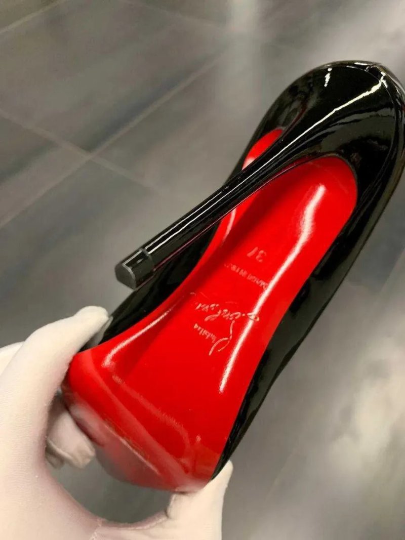 Черные туфли-лодочки Louboutin So Kate Лабутены 10 12 см чорні туфлі — фото 3