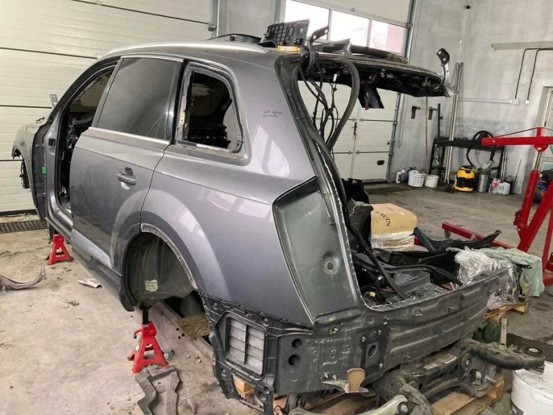 Четверть задняя левая черная \ белая \ серая Audi Q7 4M 2015 - 2021 — фото 2