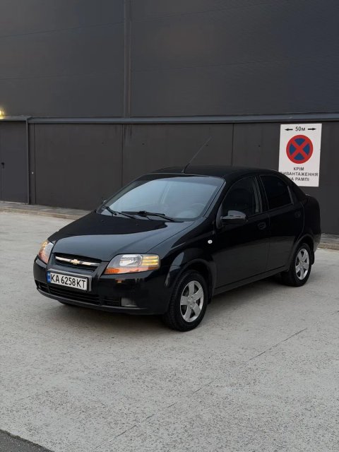 Chevrolet Aveo 2006 1.5 бензин