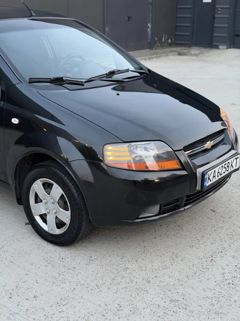 Chevrolet Aveo 2006 1.5 бензин — фото 3
