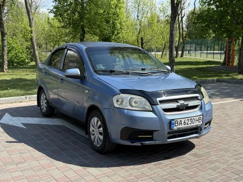 Chevrolet Aveo 2008. Газ/бензин