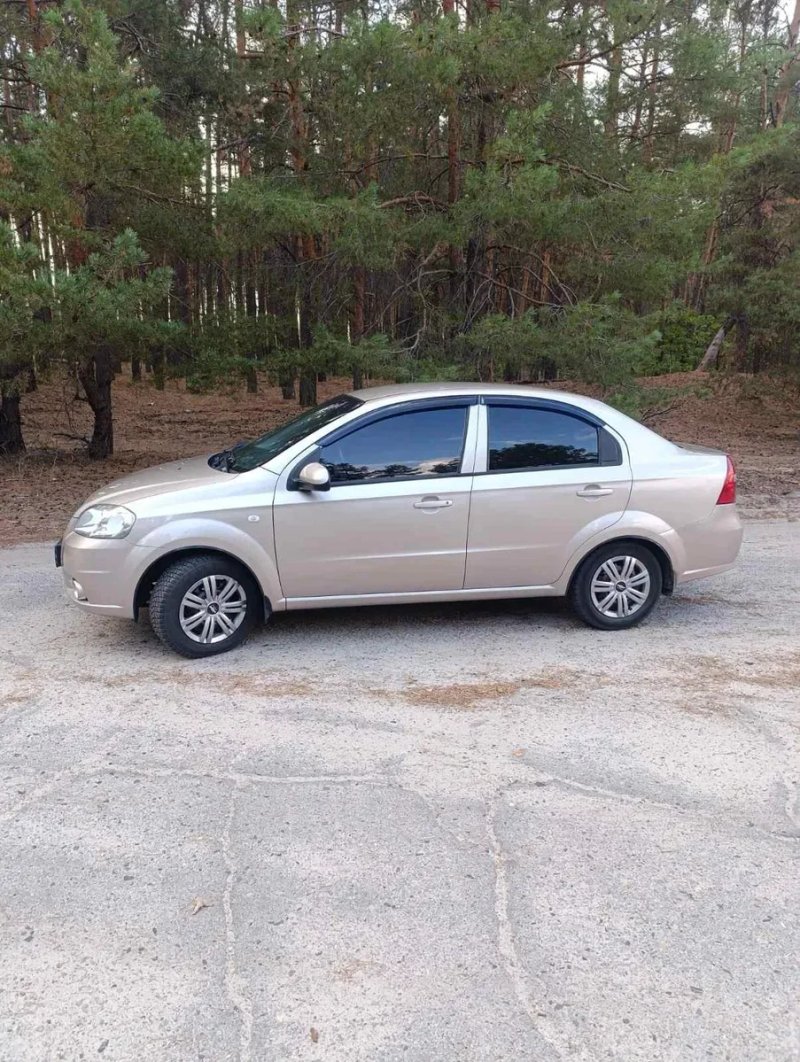 Chevrolet Aveo 2012 1,5 Газ/Бензин — фото 4