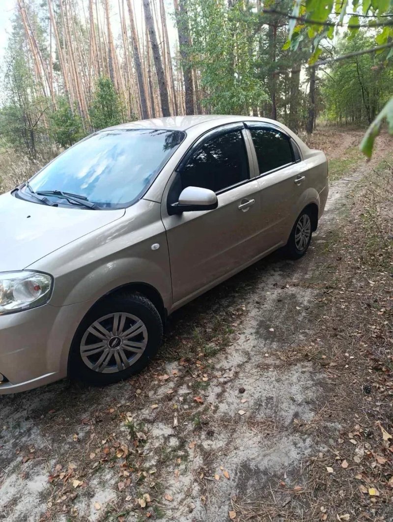 Chevrolet Aveo 2012 1,5 Газ/Бензин — фото 8