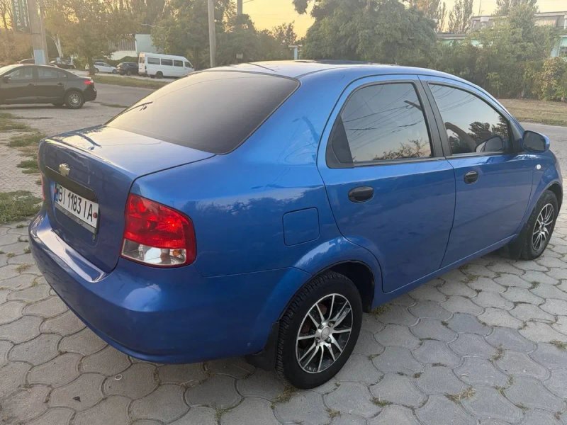 Chevrolet Aveo T200 (FL) 1.5 бензин — фото 5