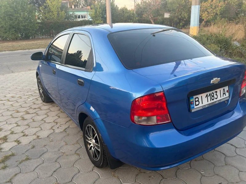 Chevrolet Aveo T200 (FL) 1.5 бензин — фото 7
