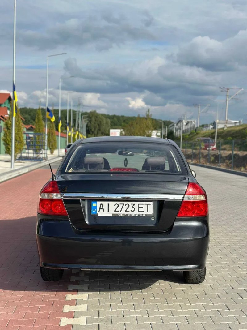 Chevrolet Aveo T250 Газ/бензин Шевроле Авео 1,5 — фото 2