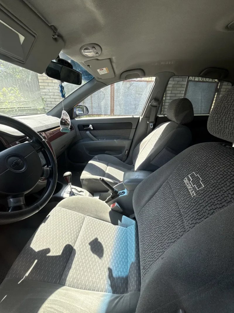 Chevrolet lacetti  Автомат 1.8 газ/бенз — фото 2