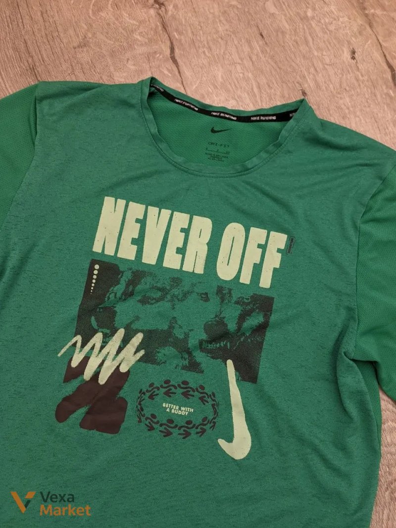 Чоловіча бігова футболка Nike Dri-FIT розмір S — фото 2