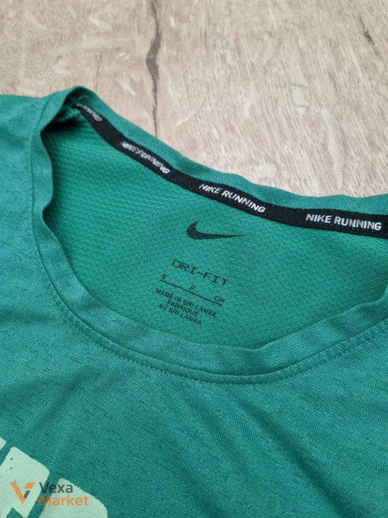 Чоловіча бігова футболка Nike Dri-FIT розмір S — фото 3