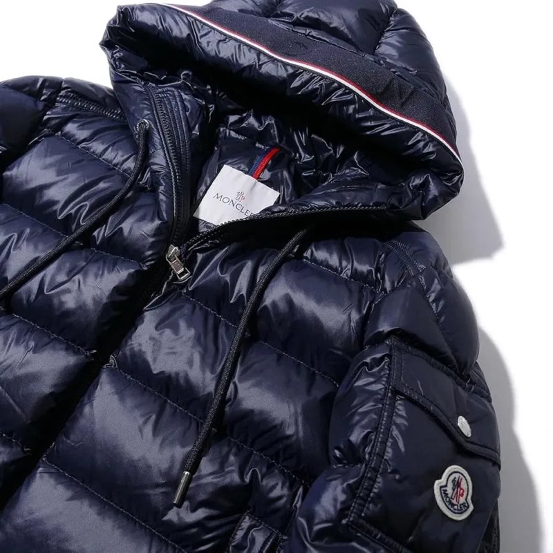 Чоловіча куртка пуховик Moncler оригінал р.М — фото 2