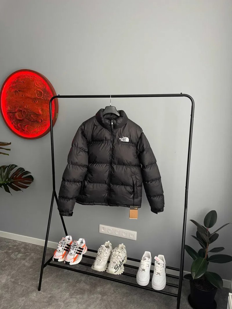 Чоловіча куртка The North Face 700 в різних кольорах — фото 2