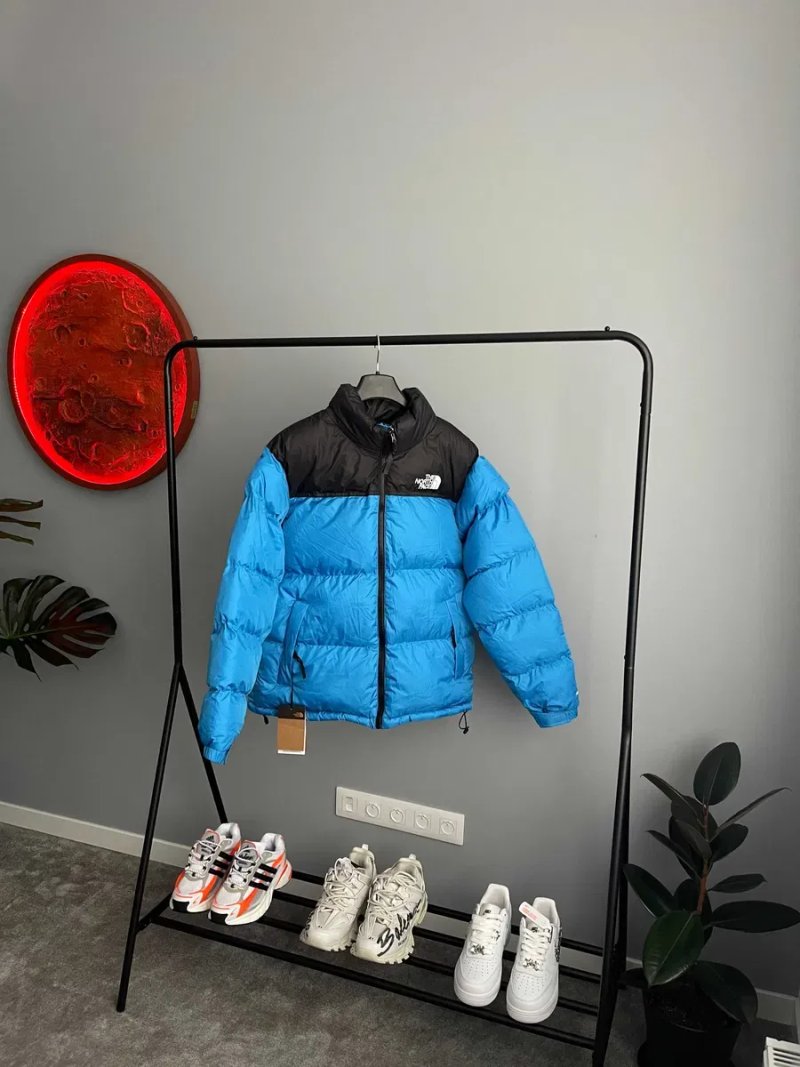 Чоловіча куртка The North Face 700 в різних кольорах — фото 5