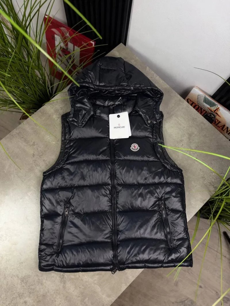 Чоловіча осіння жилетка Moncler з капюшоном | Чорна / Біла | Безрукавка Монклер чоловіча — фото 2