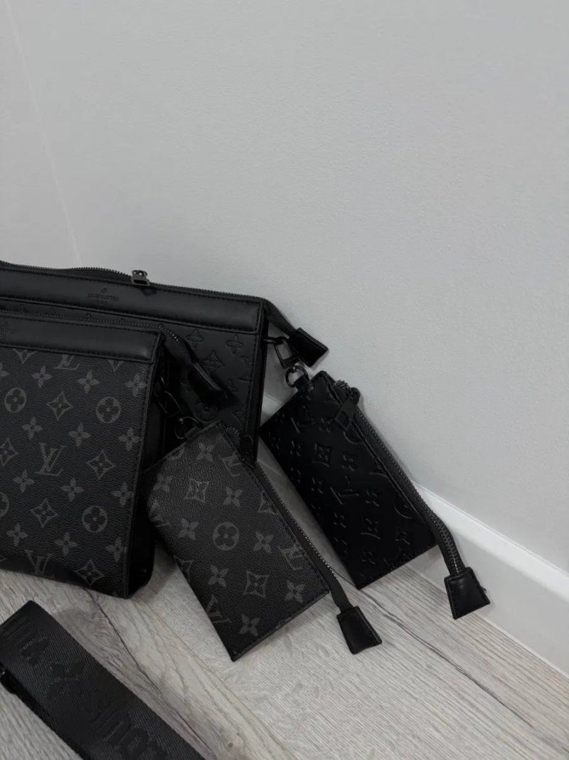 Чоловіча сумка через плече Louis Vuitton | Бананка | Кросбоді | Сумка месенджер | Сумка Луї Віттон — фото 5