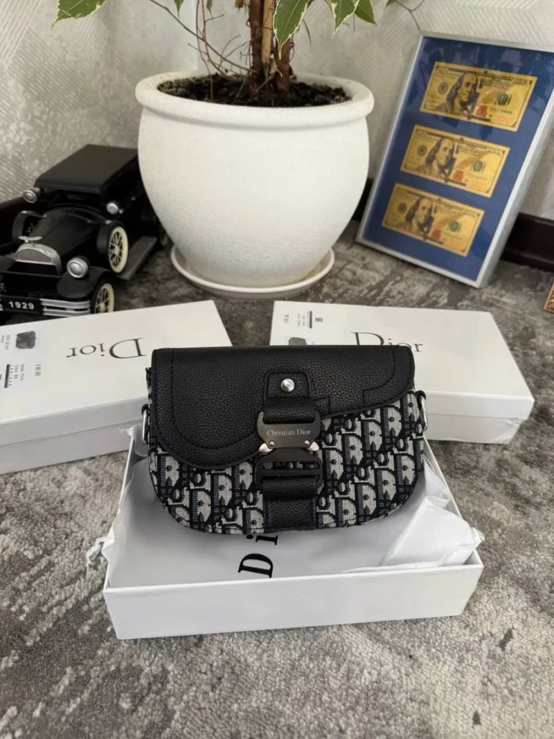 Чоловіча сумка CHRISTIAN DIOR через плече | Діор Oblique | Dior Messenger | Барсетка | Кросбоді | Сумка Dior — фото 3