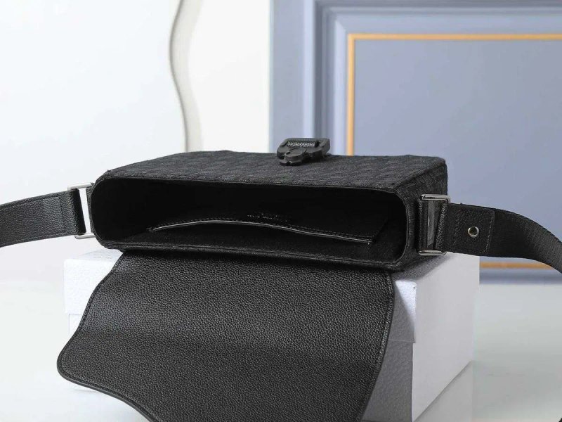 Чоловіча сумка Christian Dior Saddle Messenger with Flap Сумка через плече Діор Месенджер Черная мужская сумка — фото 5