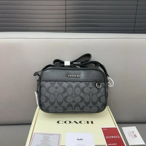 Чоловіча сумка Coach/ Мужская сумка через плече
