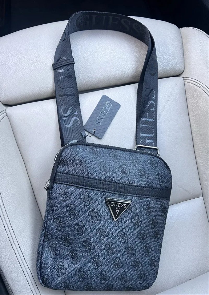 Чоловіча сумка Guess — фото 2