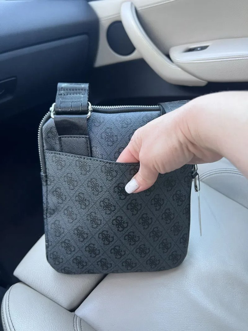 Чоловіча сумка Guess — фото 5