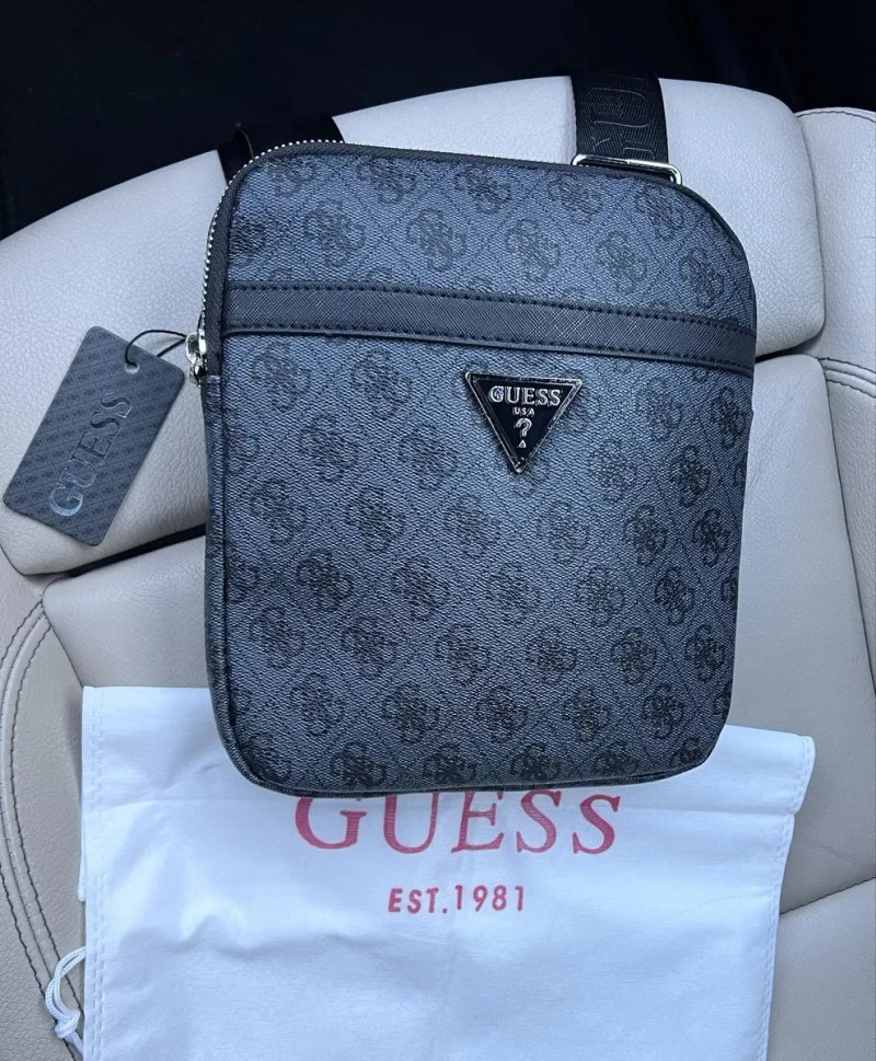 Чоловіча сумка Guess — фото 8