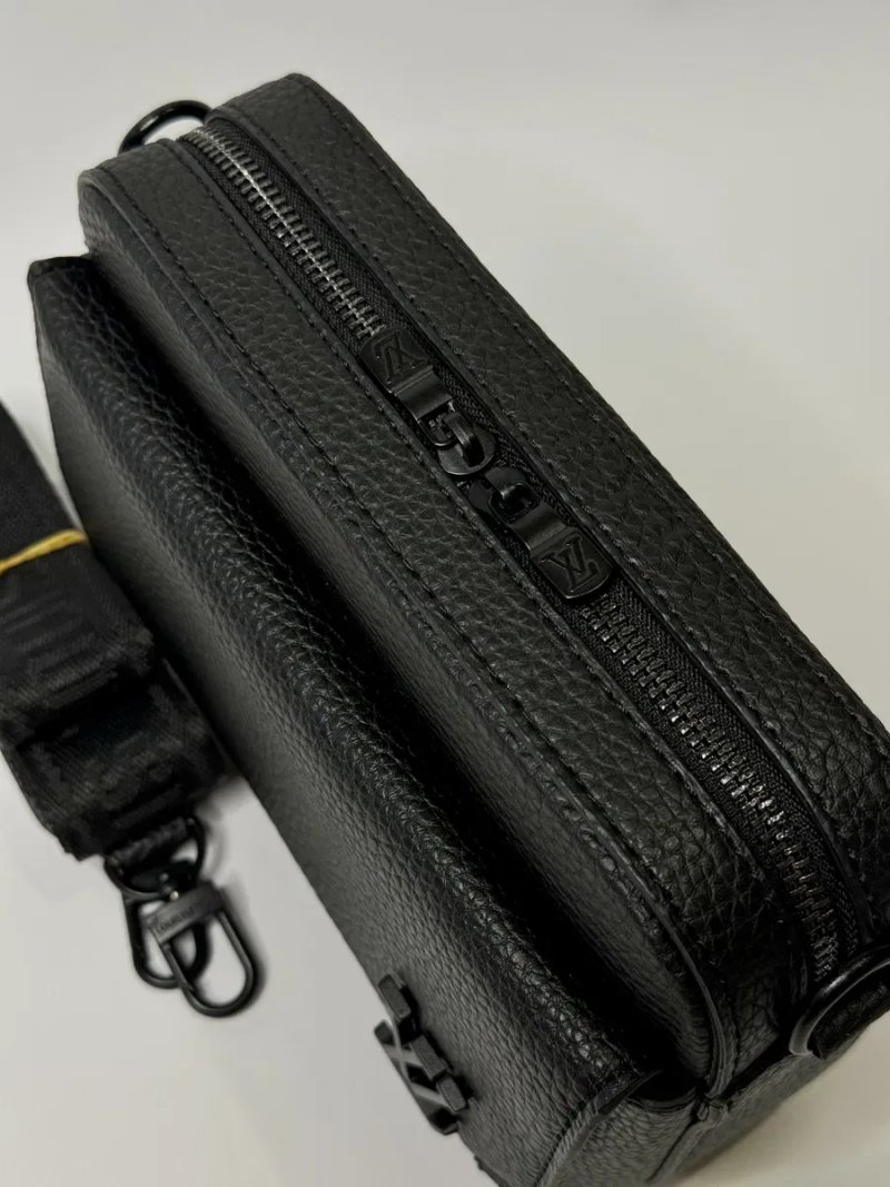 Чоловіча сумка Louis Vuitton мужская сумка барсетка клатч через плечо мессенджер — фото 2