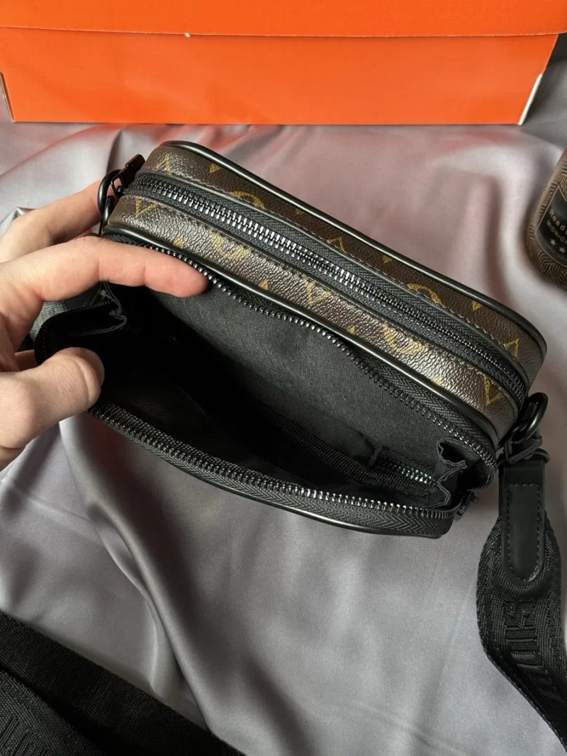 Чоловіча сумка Louis Vuitton мужская сумка барсетка мессенджер через плечо бананка клатч — фото 5
