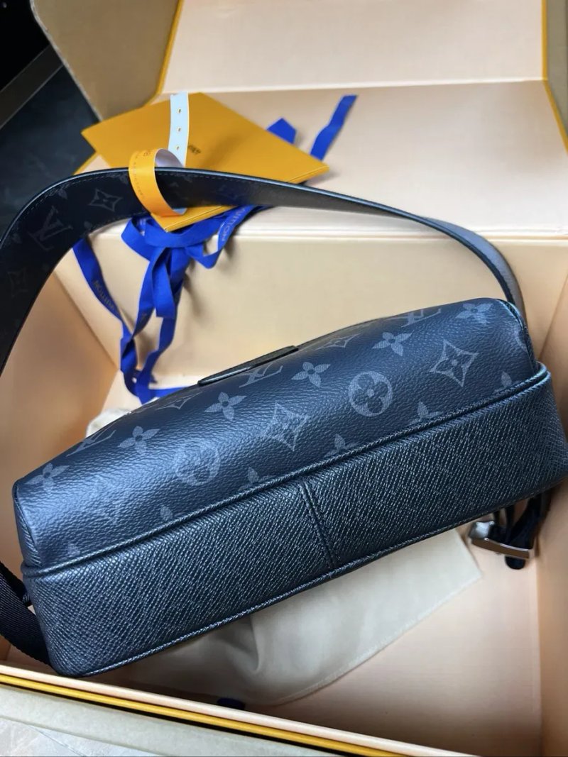 Чоловіча сумка Louis Vuitton Outdoor — фото 5