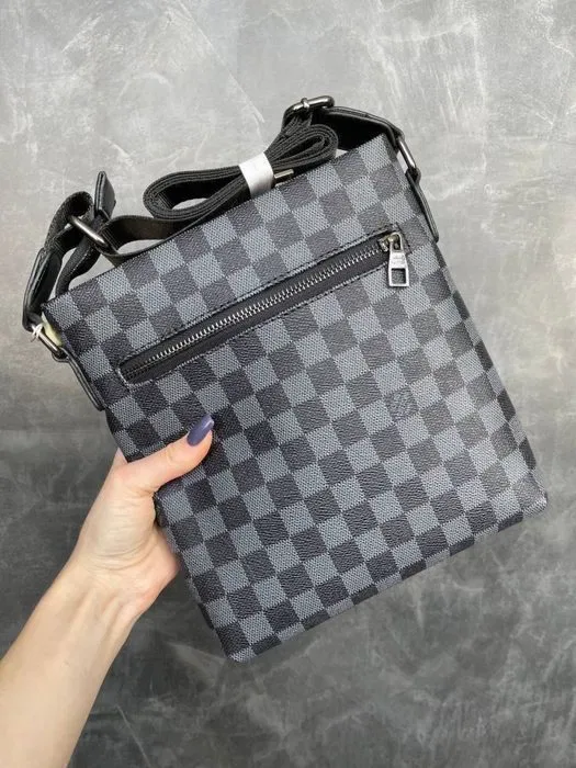 Чоловіча сумка на через плече louis vuitton придбати мужская сумка — фото 4