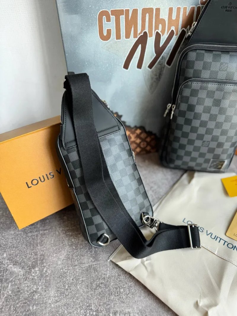 Чоловіча сумка слінг Louis Vuitton Avenue Slingbag луи витон слинг чорна сіра натуральна шкіра шкіряна мужская сумка мессенджер кожа натуральная — фото 4