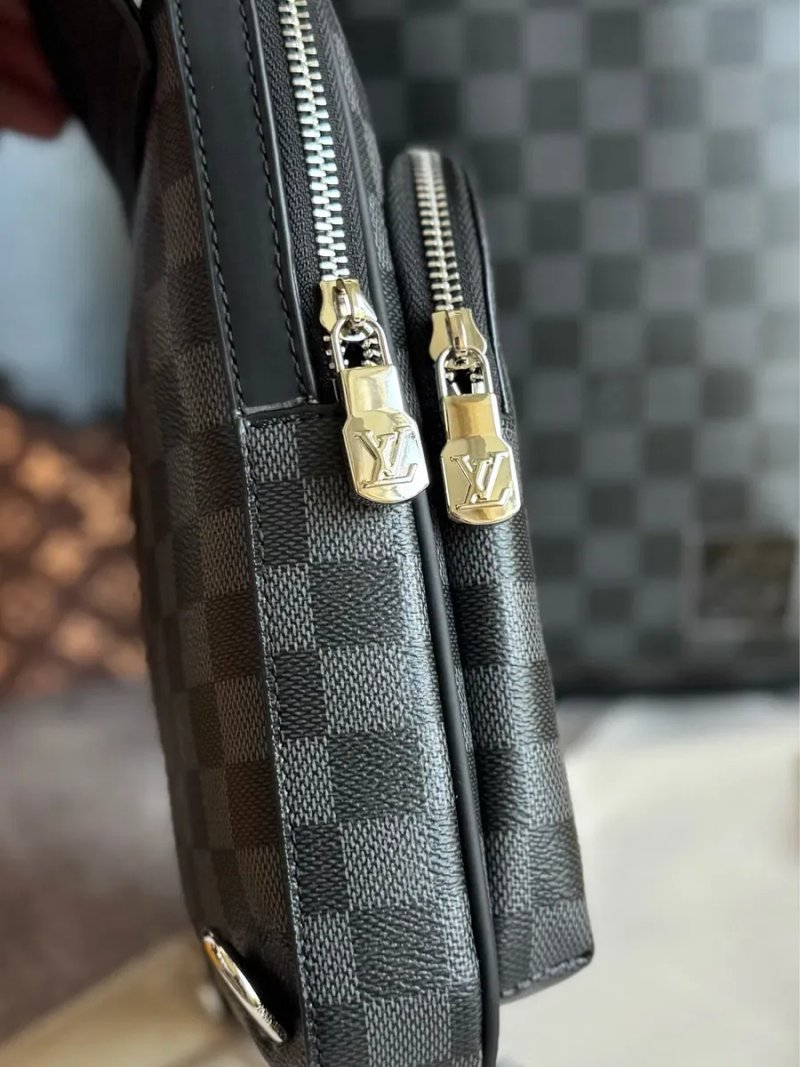 Чоловіча сумка слінг Louis Vuitton Avenue Slingbag луи витон слинг чорна сіра натуральна шкіра шкіряна мужская сумка мессенджер кожа натуральная — фото 7