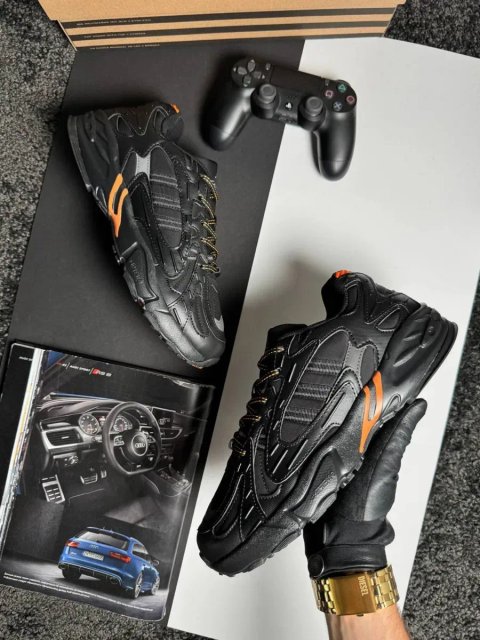 Чоловічі кросівки адідас Adidas Ivy Park Savage V4 Black Orange [41-46]