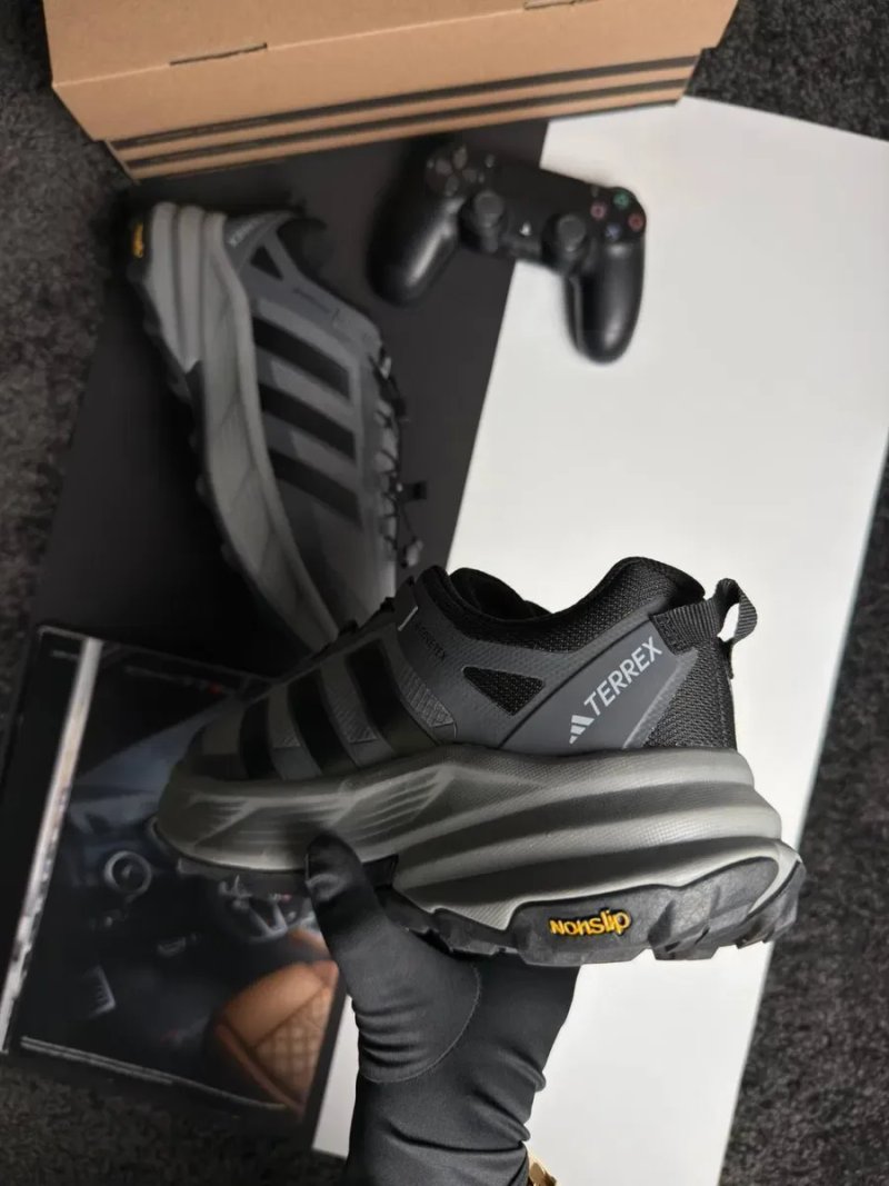 Чоловічі кросівки адідас Adidas Terrex Freehiker SL GTX Grey Black [41-46] — фото 4