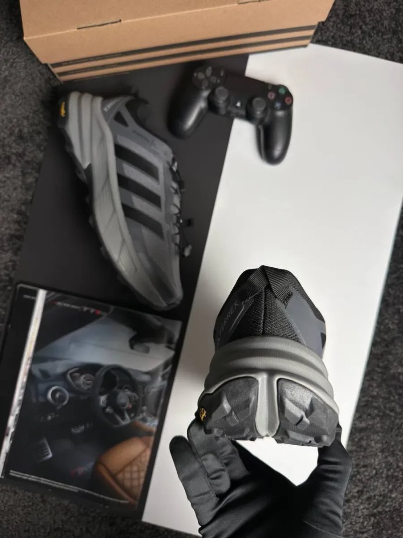Чоловічі кросівки адідас Adidas Terrex Freehiker SL GTX Grey Black [41-46] — фото 5