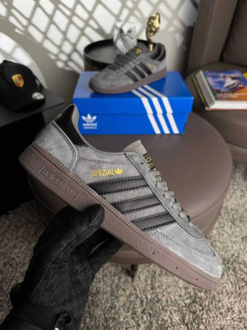 Чоловічі кросівки Adidas Handball Spezial Grey Black (41-45) — Адідас Хендбол Спешл, замша, сірі, демісезонні — фото 3