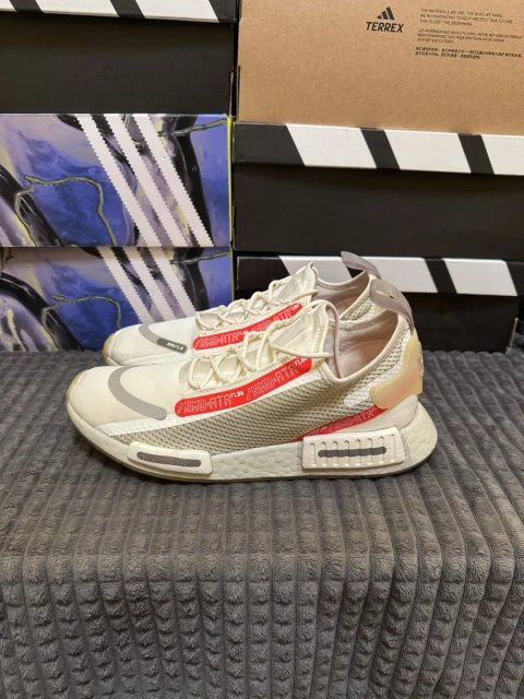 Чоловічі кросівки Adidas NMD_R1 Spectoo 44(28см) оригінал