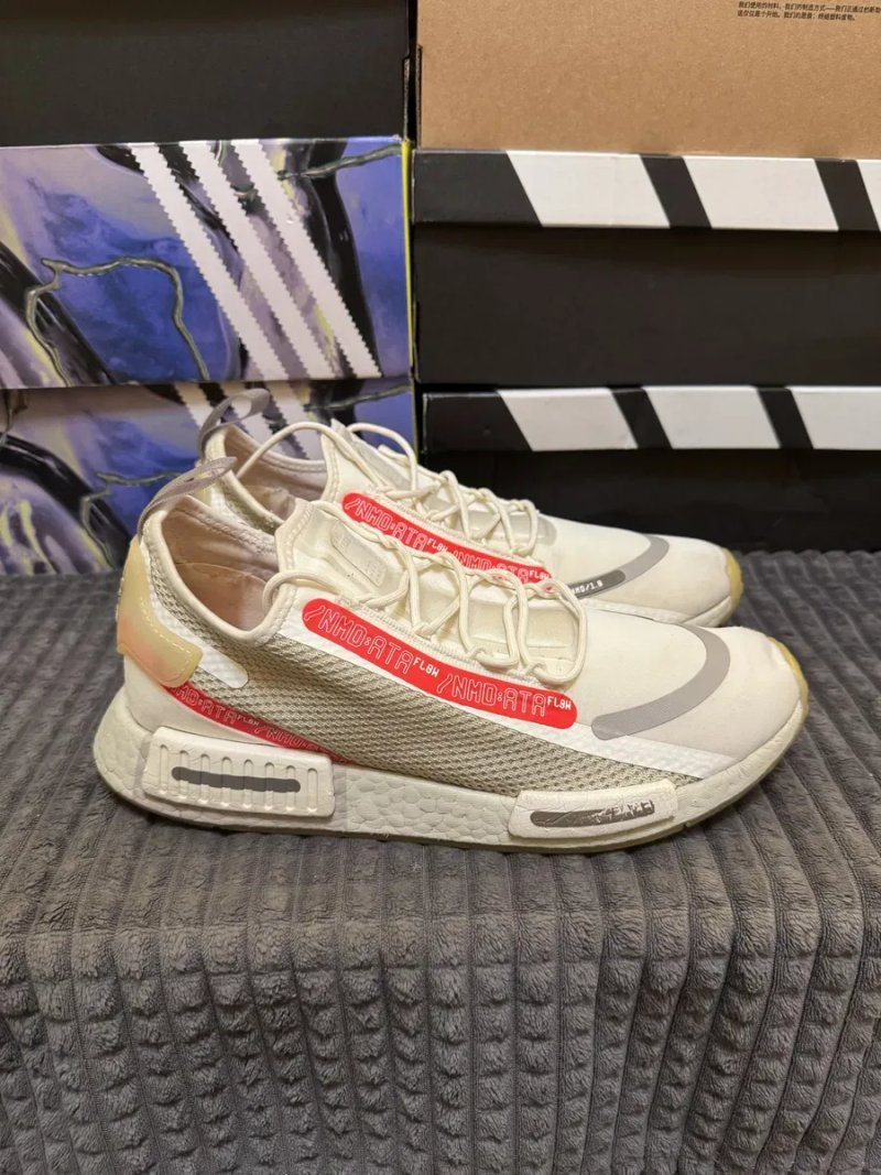 Чоловічі кросівки Adidas NMD_R1 Spectoo 44(28см) оригінал — фото 3