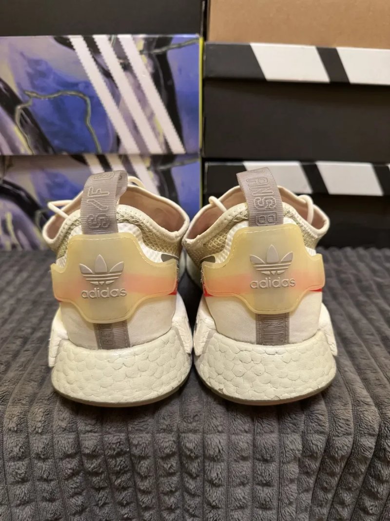 Чоловічі кросівки Adidas NMD_R1 Spectoo 44(28см) оригінал — фото 4