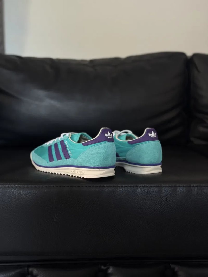 Чоловічі кросівки Adidas Originals x Sporty & Rich SL 72 OG [оригінал] 42; 42,5; 44; 44,5 Більше 500 товарів у наявності Дивіться інші наші оголошення — фото 4