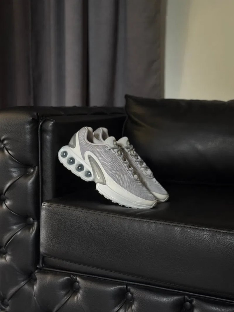 Чоловічі кросівки Adidas Originals x Sporty & Rich SL 72 OG [оригінал] 42; 42,5; 44; 44,5 Більше 500 товарів у наявності Дивіться інші наші оголошення — фото 7
