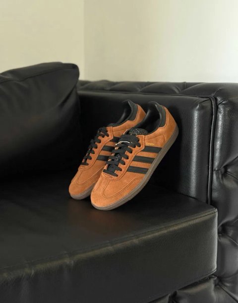 чоловічі кросівки на осінь замш нові оригінал замшеві кросівки Adidas Samba ADV є інші моделі та розміра більше 500 пар в наявності див інші оголошеня