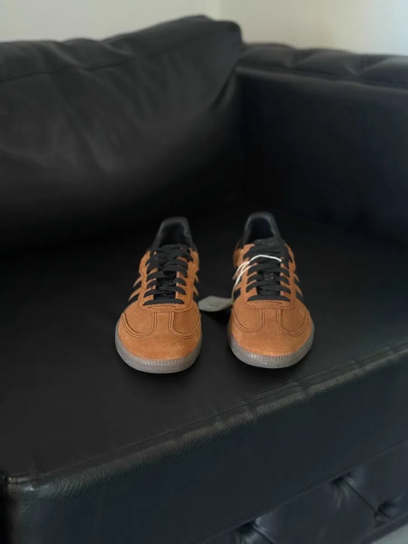 чоловічі кросівки на осінь замш нові оригінал замшеві кросівки Adidas Samba ADV є інші моделі та розміра більше 500 пар в наявності див інші оголошеня — фото 4
