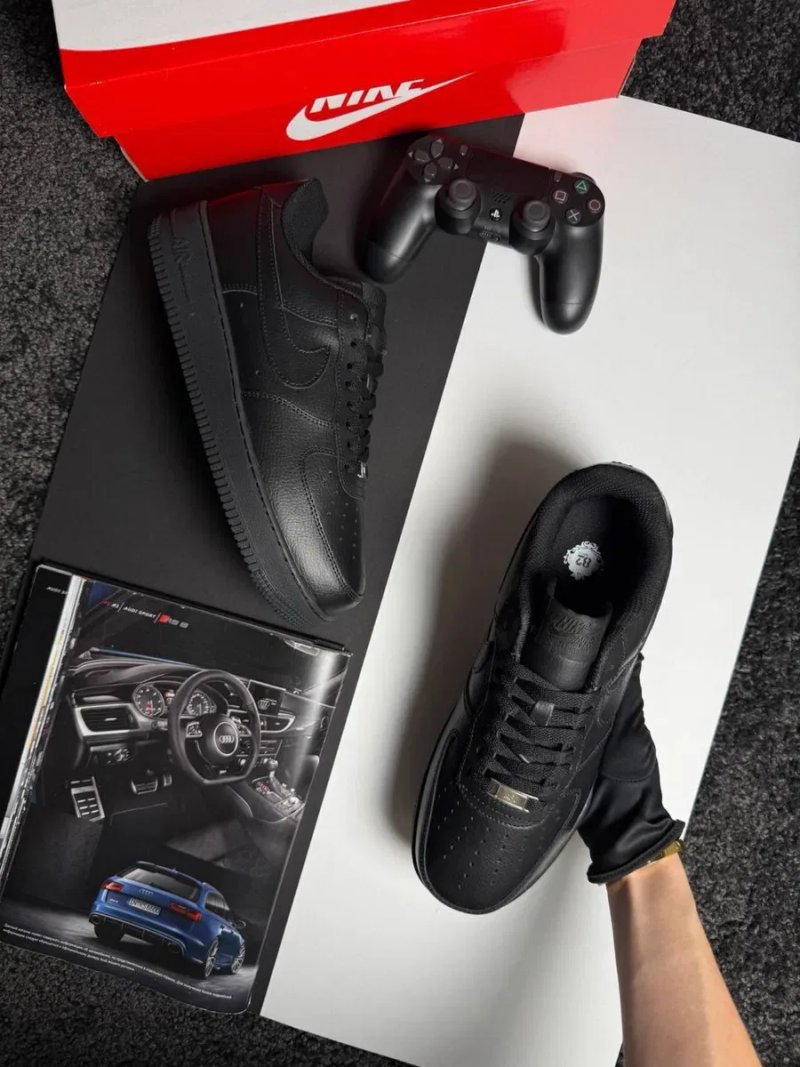 Чоловічі кросівки найк аір форс Nike Air Force 1 '07 M Black  [41-45] — фото 2